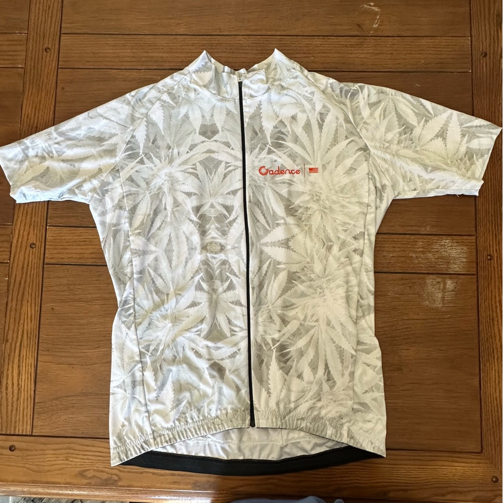 Men’s Large Cadence Collection road cycling jersey Made in USA